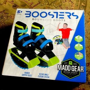 NEW MADD Gear Boosters Bouncing Boots  &  Size 3-6 us sizes